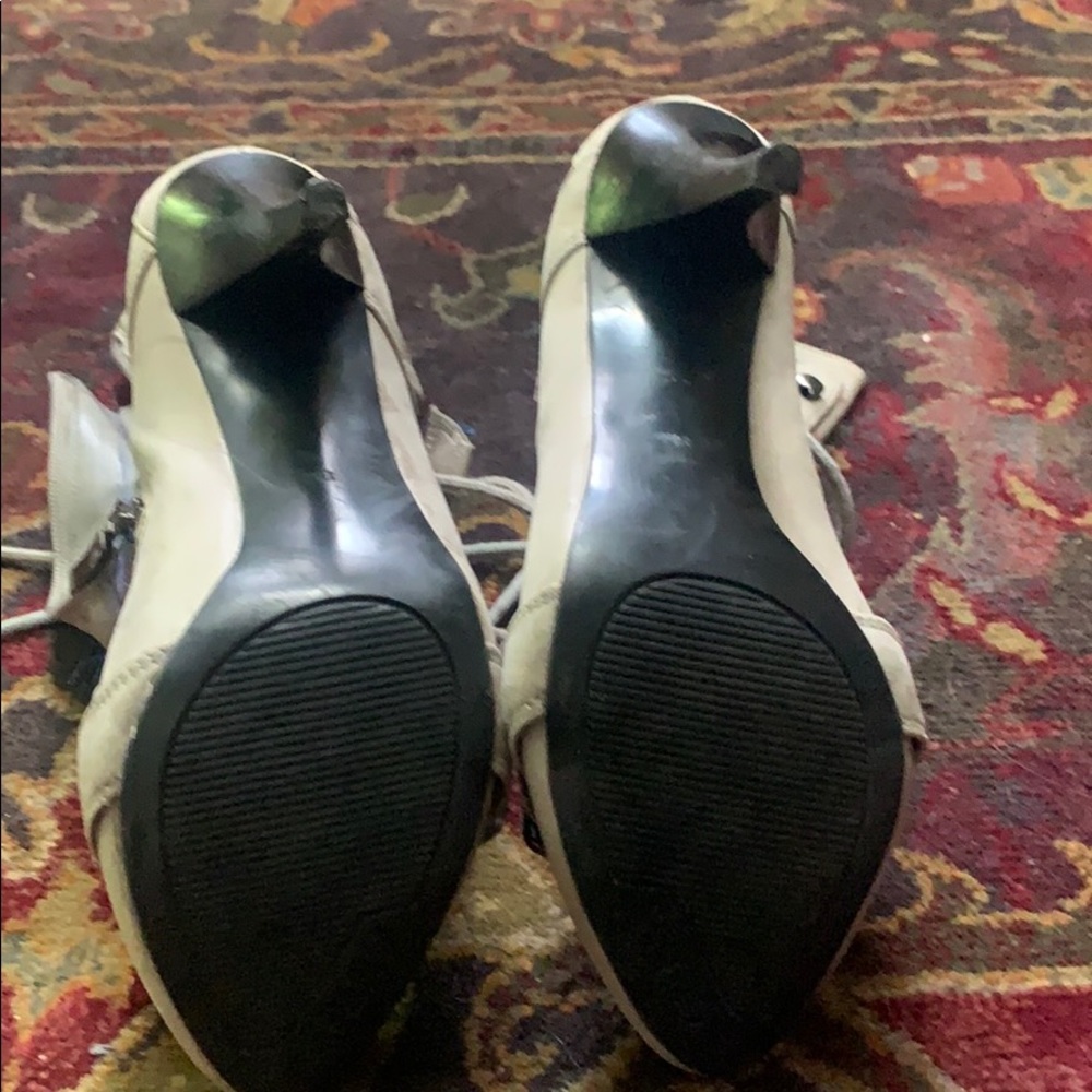 Boots - Picture 2 of 4